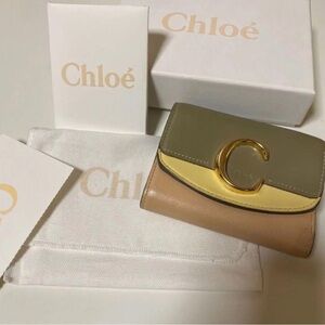 Chloe compact wallet
